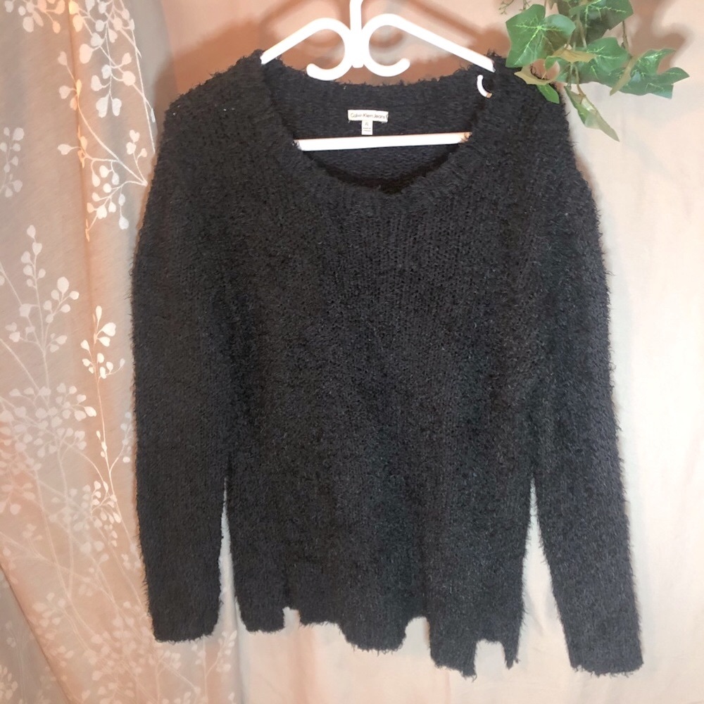 Calvin Klein sweater 💕